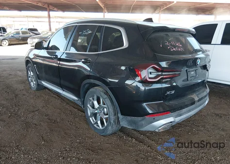 2023 BMW X3 xDrive30I z USA, uszkodzony, nr VIN 5UX53DP03P9S15841